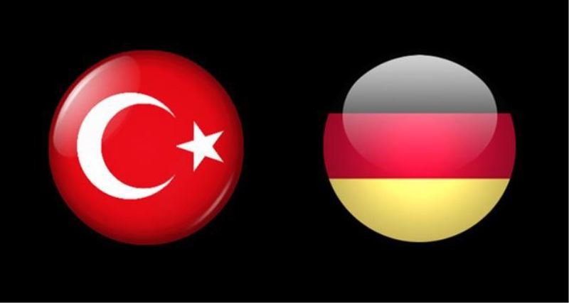 Türk ve Alman Dışişleri bakanları 8 Mart´ta bir araya gelecek