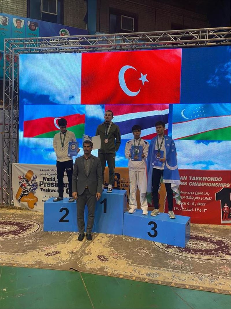 Karabüklü tekvandocu Asya şampiyonu oldu